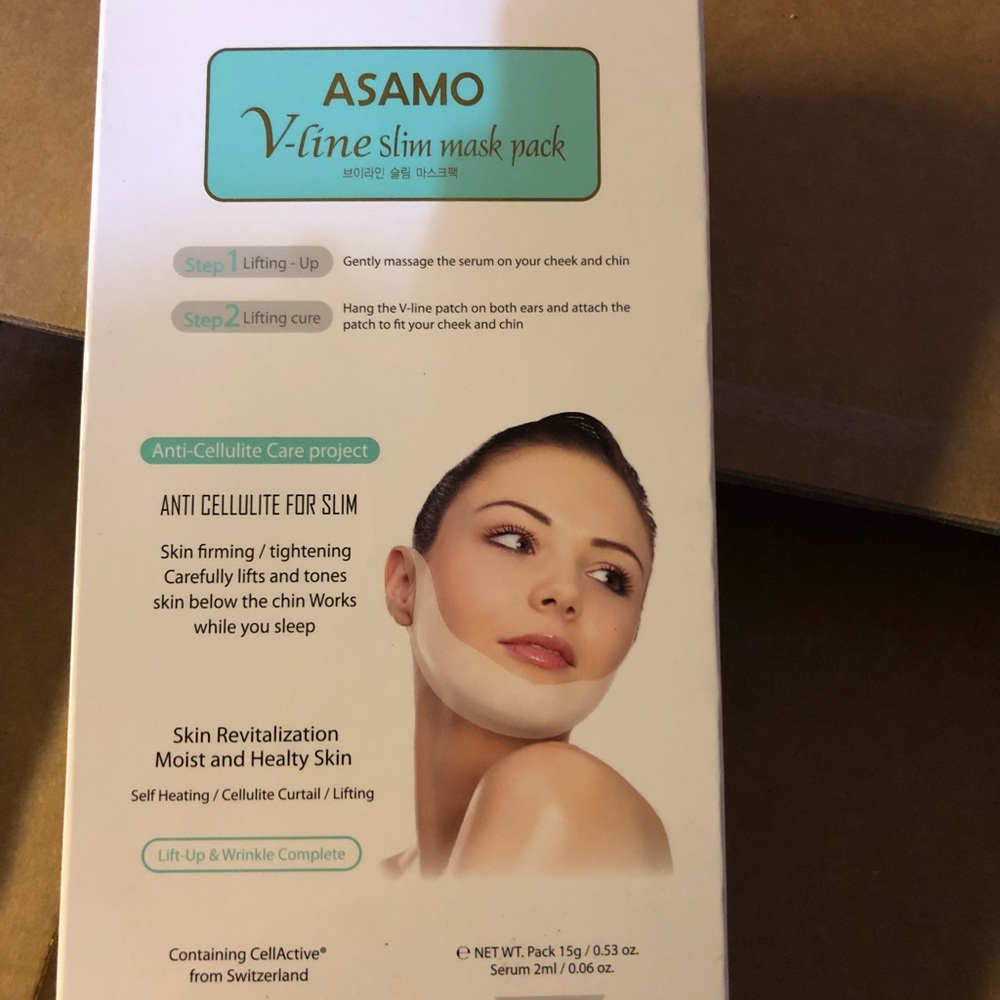 Cosmetics - Picture 2 of 3